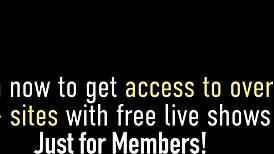 Jak Aria Khaide radzi sobie z wielkim kutasem Rome'a Majora nad basenem?