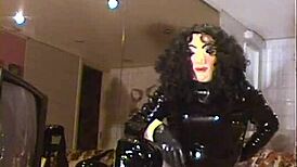 Roxina shines in her shiny panties during this casual video session