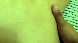 สาวตัวเล็ก 18+ แลกเซ็กส์กับลุงเลี้ยงเพื่อเงิน 200 ดอลลาร์