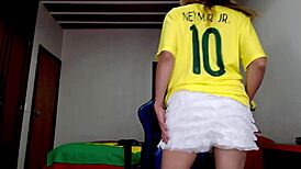 Brazilian prostitute gives intriguing blowjob