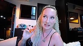 Custom video featuring sph elements in a neutral arrangement