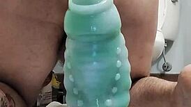 Bad dragon flint stretches me good with throbbingmaxx power