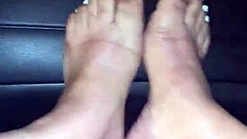 Conversational public feet tease got me staring at those sexy toes and ass