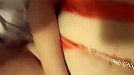 la rubia española en lencería se pone juguetona, ¿quieres polla?