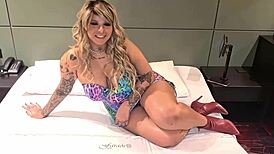 Delicious alexia ferraz gives a respectful blowjob and makes a tasty spanish