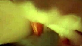 la rubia española en lencería se pone juguetona, ¿quieres polla?