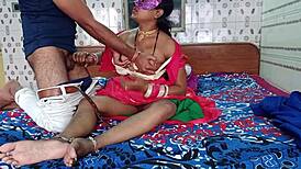 새로 결혼한 학생이 잔인하게 박혀