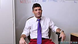 واو! مثلي عضلي وسيم ينيك بقوة في أكشن جامح!