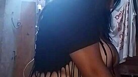 Spreading Cream on My Ass and Riding Wild