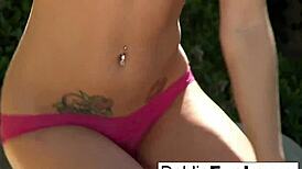 Watch Dahlia's sexy outdoor masturbation, teen babe solo with tits and ass?