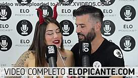 Sara Blonde sucks on creamy banana