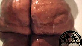 Biglizz Steamy Shower with Her Massive Ebony Curves