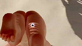 doaxvv nyotengu teases on the beach