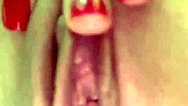 Liza virgin wants to sit on your face and pee