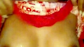 Imaginando um macho me comendo, eu chupo, sento e gozo na piroca 😏 imagining a male eating me, i suck it, sit down and enjoy the dick.