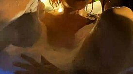 tres lesbianas en el jacussi kiss and touch big asses with natural tits