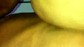 امرأة ممتلئة puta تأخذ ضربات زب قاسية بينما الديوث يشاهد