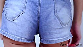 skinny step sister seduces jillian janson with oral and riding