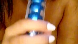 Imaginando um macho me comendo, eu chupo, sento e gozo na piroca 😏 imagining a male eating me, i suck it, sit down and enjoy the dick.