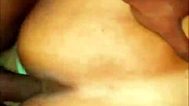 امرأة ممتلئة puta تأخذ ضربات زب قاسية بينما الديوث يشاهد