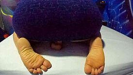 milf feels deep pleasure masturbating with big dildo