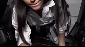 يا إلهي، قبضت على المراهقة اللاتينية 18+ جاسمين فيجا ذات الأسنان البارزة وهي تسرق الملابس الداخلية، فأبو الزوجي نيكها في مقعد السيارة الخلفي! 😱