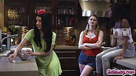 i licked bunny colby's pussy to give her the sapphic energy she needs