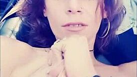 Vanessa Vixon Masturbates On Beach