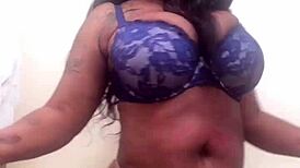Afrocandy is here with her african charm.