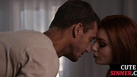 Hei, Mahasiswa Berambut Merah, Kenapa Goda dan Goyang Professor?