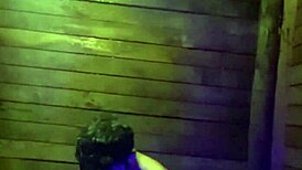 Detrás del encanto chileno sensual de Tinajas en clips de mamada casera.