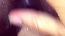 Sentadillas traseras a mi novia con strap-on bien apasionado