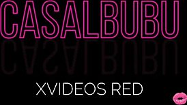 Mamando No Peitinho Brincando Com A Bucetinha E Lambuzando Ela Toda