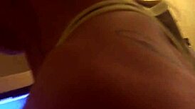 Porn model Christnafire fucks AMWF Stan on webcam!