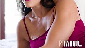 Wow, up close with Nathan Bronson and Penny Barber’s hardcore action