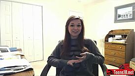 Tessa Fowler Webcam Show Teasing with Her Stunning Curves