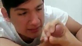 pollito sucks that big peruvian cock for the first time