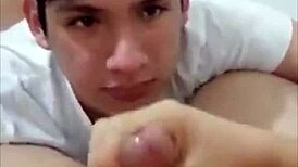 pollito sucks that big peruvian cock for the first time