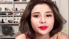 Hot Girl Dances Bingo With Energetic Moves