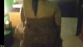 April rains popping her saggy tits and ass while dancing in gold and black fit, bbw style 😍