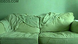 Француска маћеha први видео са лезбијском муслиманском пасторком, упс!