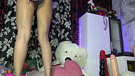 dildo play in my chatroom at www sheer com siswet