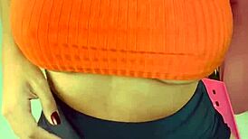 You crazy for dick in short shorts and mini top