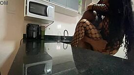 Vicky Feels Intense Pleasure From Big Cock