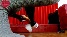 Floozyjezebelle Big Ass Fucked By Hankeys Toys Huge Dildos Shemale Webcam Show