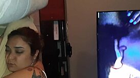 Mi Marido Masturbándose Por Zoom Con Su Ex Mientras Duermo