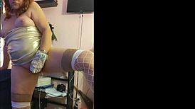 Hotwife Steffi Shimmering Pussy Dance with Vibrator and Toys