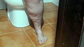 coolmarina cums in bathroom with me 😏