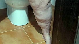 coolmarina cums in bathroom with me 😏