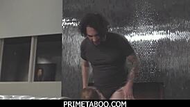 Sentimentos Profundos Enquanto Clono Enteada Quente para Sexo